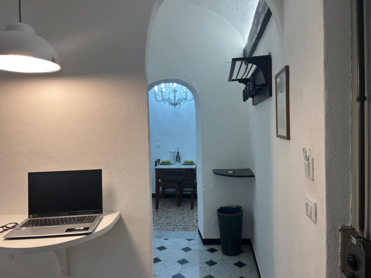 Dimora Borsotto Palazzo Storico, Acquario, Porto Antico Apartment Genoa Exterior photo